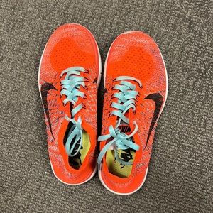 Nike Fly Knit running shoes